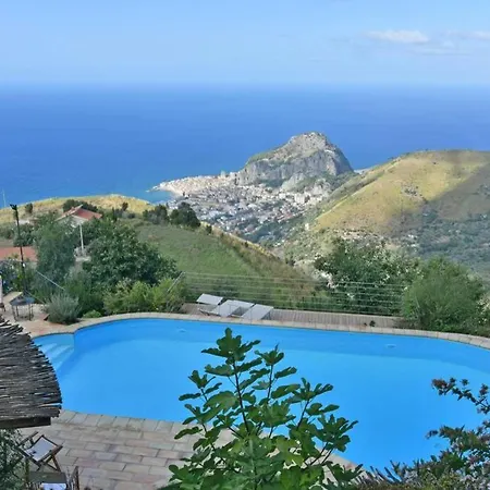 Cipressi Villa *